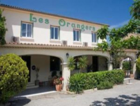Отель Les Orangers  Алерия